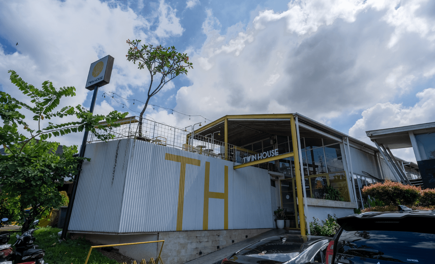 Twin House BIntaro
